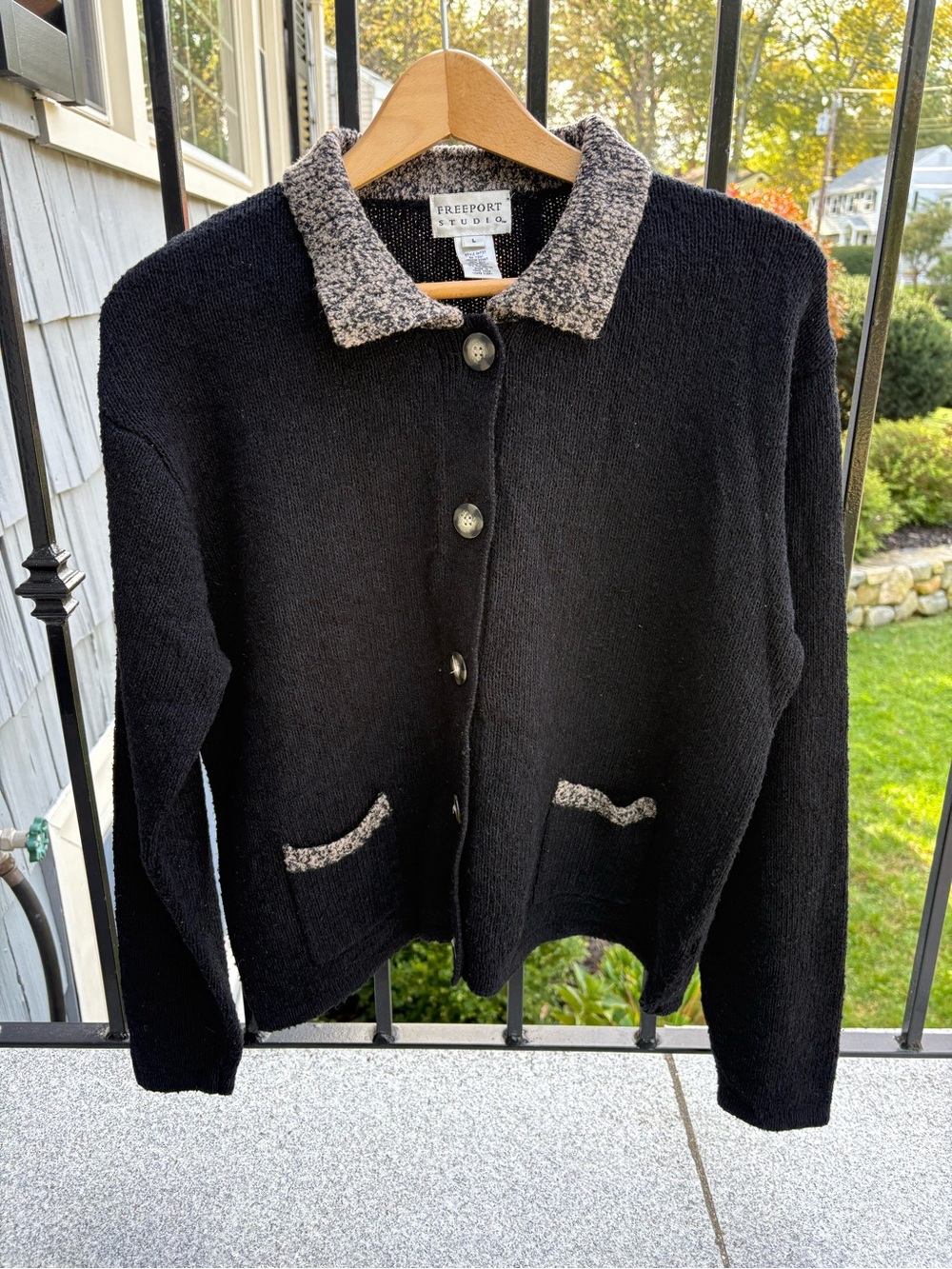 Freeport Studio Black Knit Button Cardigan with textured Collar Trim Large